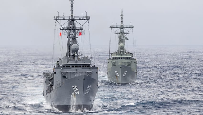 guided missile frigates ffg hmas melbourne   and hmas newcastle