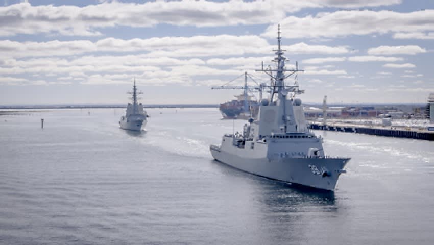 hmas brisbane and hobart sat
