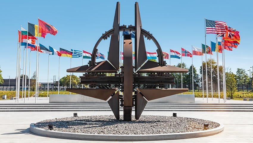 NATO monitoring 3 Russian ships near Britain