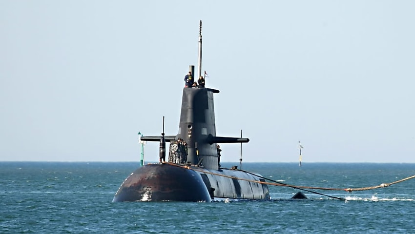 Raytheon Australia wins Collins Class support contract