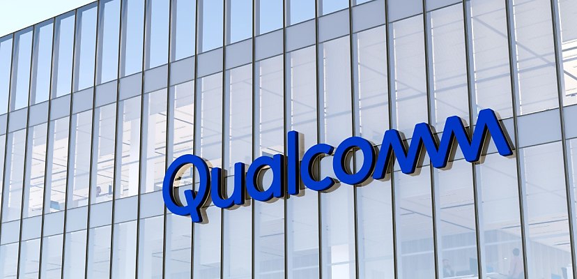 Qualcomm brings AI to mobile with new flagship chipsets