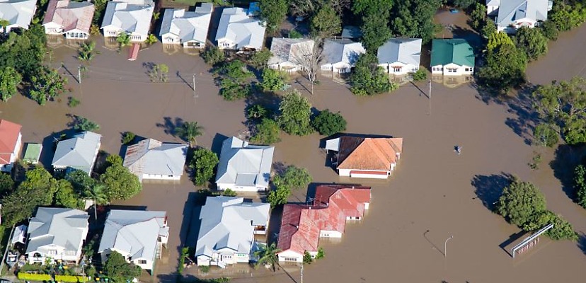 Online scammers targeting flood victims in Western Australia