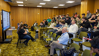 Tasmanian kids get a taste of ethical hacking courtesy of the AFP