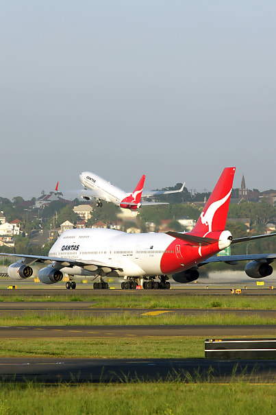 Qantas begins notifying customers following data breach