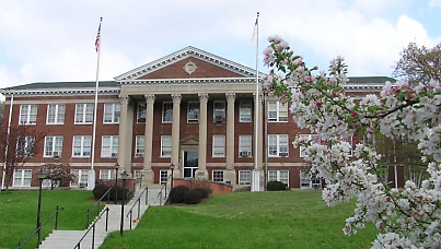 University alert system commandeered by hackers to declare threats