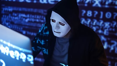 BreachForums relaunches on dark web, clear web too risky?