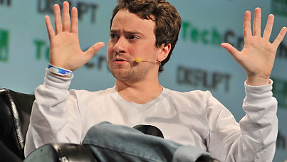 Elon Musk hires famous hacker to fix Twitter