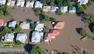 Online scammers targeting flood victims in Western Australia