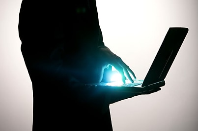 QLD to boost jobs by investing $5m in cyber security and manufacturing training