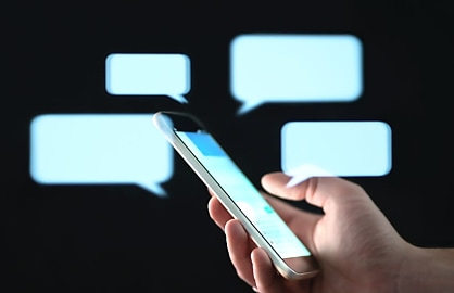 ACMA targets telcos for allowing SMS scams