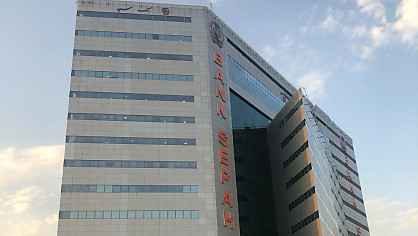 Pro-Israel hackers claim cyber attack on Iranian bank