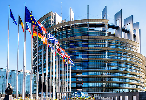 Banks should refund victims of phishing says EU court advisor