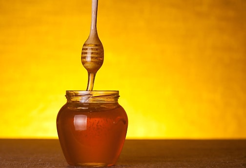 Deception as defence: Turning the tables on modern attackers