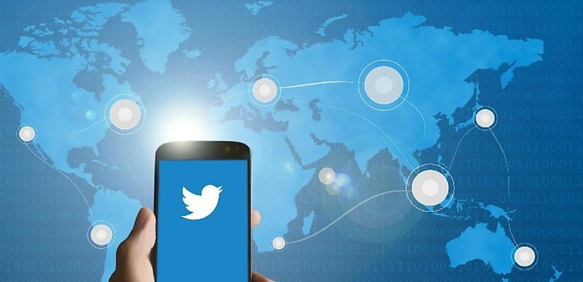 Twitter users watch as their old tweets return from the dead