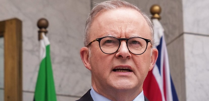 Albanese announces social media ban for under-16s