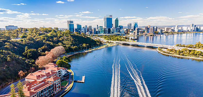 perth cbd day view reb i6wzbs