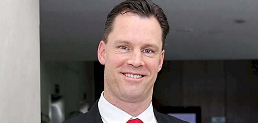 Chris Andrews reb
