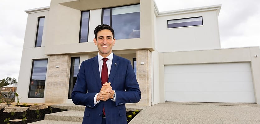 paul tzamalis the auction company reb cwhhnh