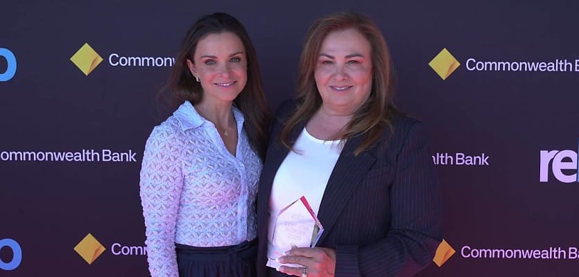 suzanne hibberd top 100 award reb h35fk2