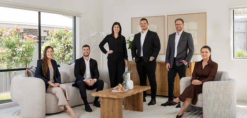 real estate business hero 835x400 up3lov