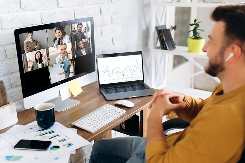 How To Maintain Maximum Productivity While Hybrid Working