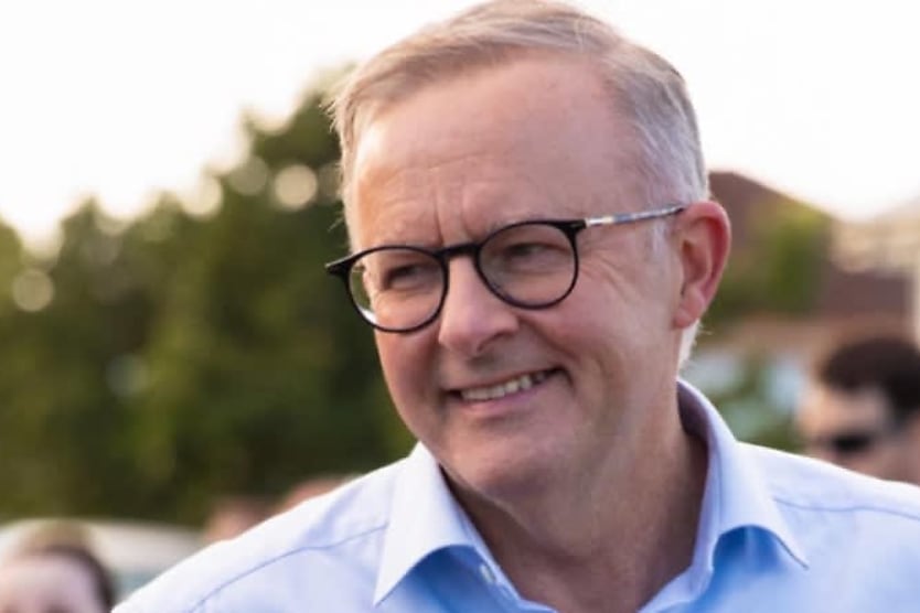 Government To Review Workplace Relations Reforms