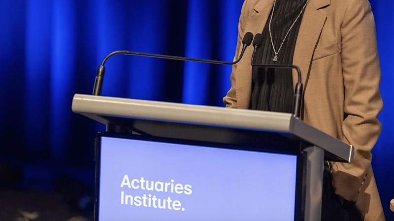 actuaries institute   lectern etravt