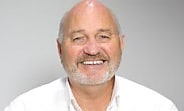 peter gilchrist 250 140