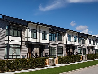 townhouses reb izhxr7