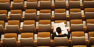 Protege studentstudying lw