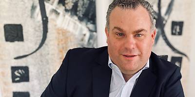 adrian moffatt lw trsnbo