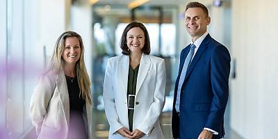 anne beresford gabby herron cartwright michael hogan lw bdzkv8