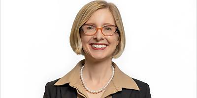 elizabeth carroll holding redlich lw szclcf