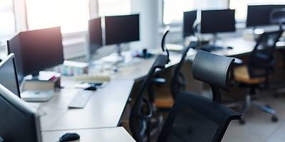 empty office lw njbo2i