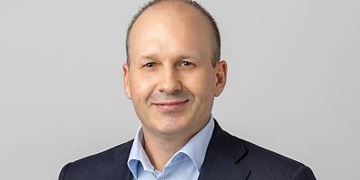 roger dinnie dacm lw xym4ww