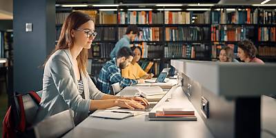 students studying lw kpgf2w