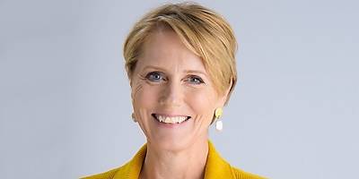 zoe daniel mp lw hcwkqi