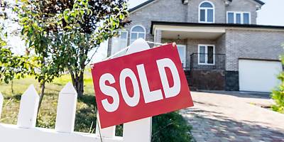 house sold 2 spi