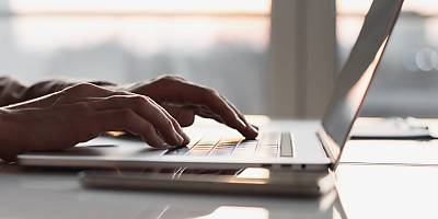 using laptop spi o56rtd