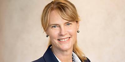 Maile Carnegie group exec retail ANZ TA cl6h9l