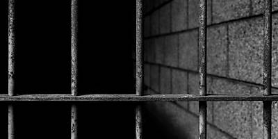 prison bars ta injnny