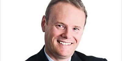 Darren Wynen Insyt ad tqpi2i