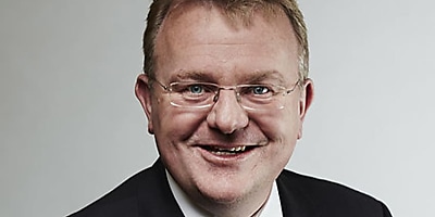 Bruce Billson ad