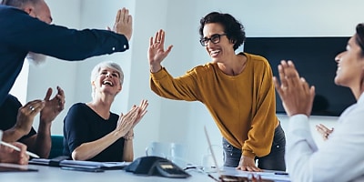 happy accountants success ad