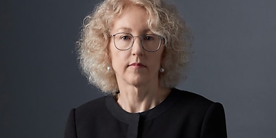 sandra parker fwo ad hdi5bq