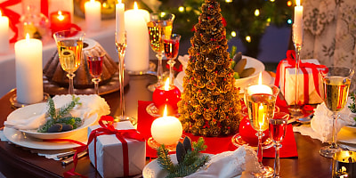 christmas table ad mpts4s