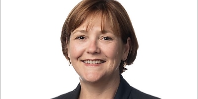 julie crisp CPA ad at sn0jc6