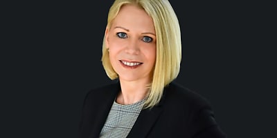 lianne bolton ad emkxm2