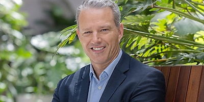 paul robson MYOB ad at psz7vt