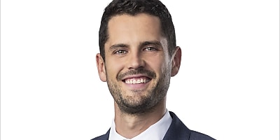 peter bardos HLB Mann Judd ad nyc8aq